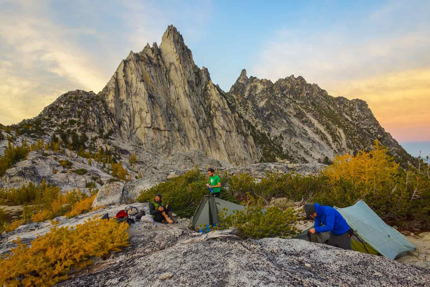 backpackers setting up their campsite in the enchantments