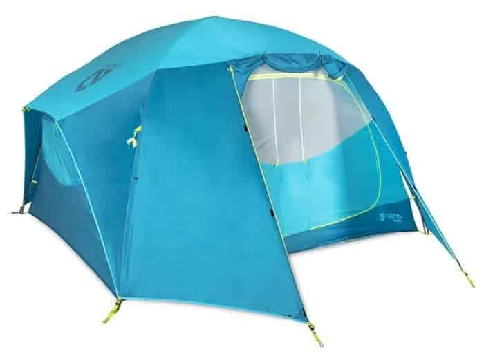 NEMO Aurora Highrise 4. Bright blue tent