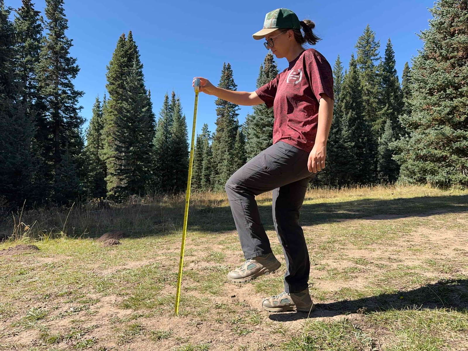 a DuskHiker gear analyst measuring mobility and restriction limits on the kuhl freeflex pants