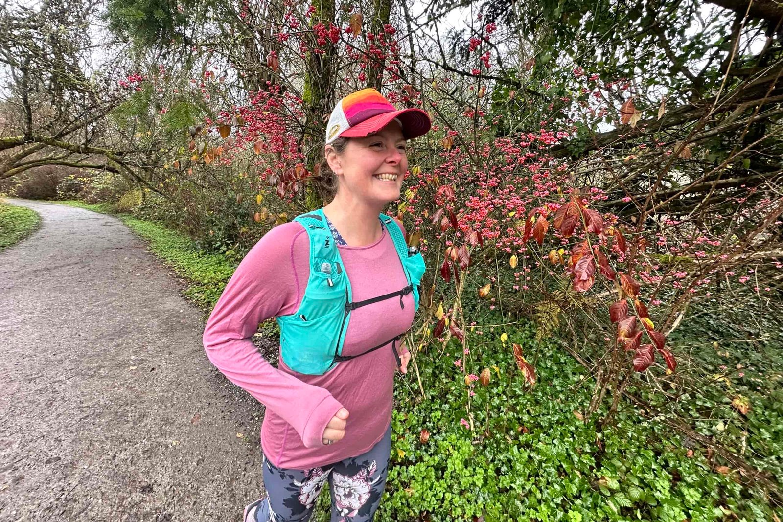 Runner wearing a Black Diamond Women's Distance 4 Hydration Vest