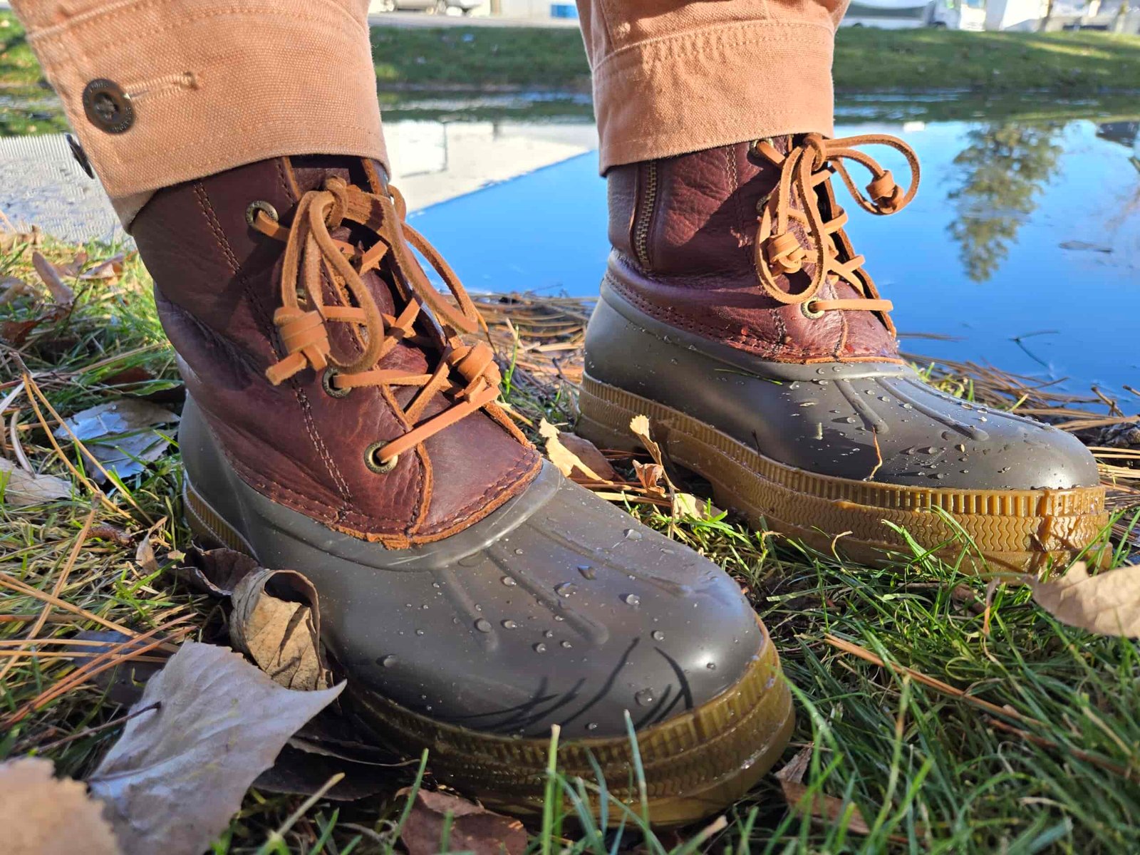 Water beads up on the "duck boot" style bumper on the Sperry Saltwater 2.0 boots.