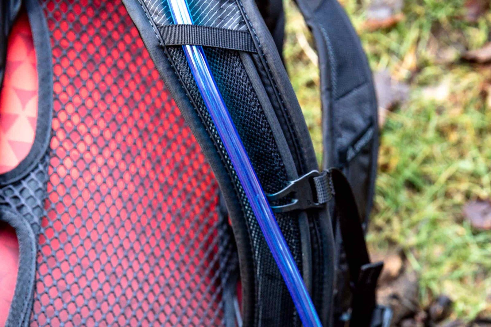 Details of Gregory Sula 16 H2O - the pack is lying on the ground